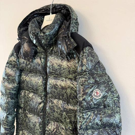 Moncler Maya x Pharell Williams - Size 4