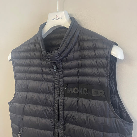 Moncler Rousillon Down Vest - Size 4