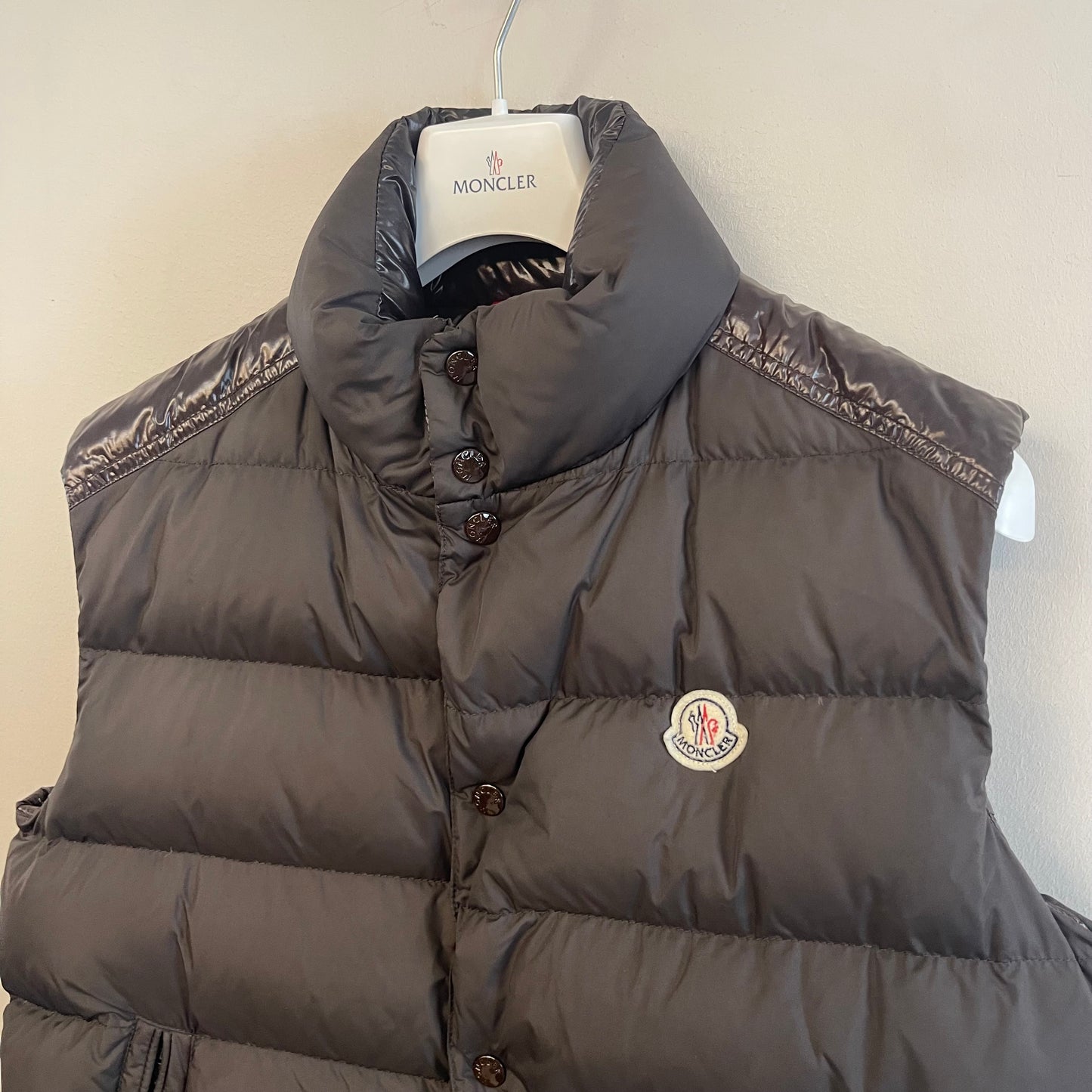 Moncler Cheval Down Gilet - Size 5