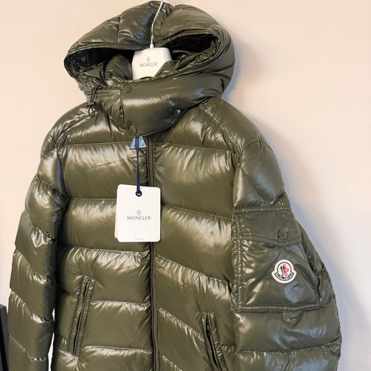 Moncler Mens Lean Down Jacket - Size 3