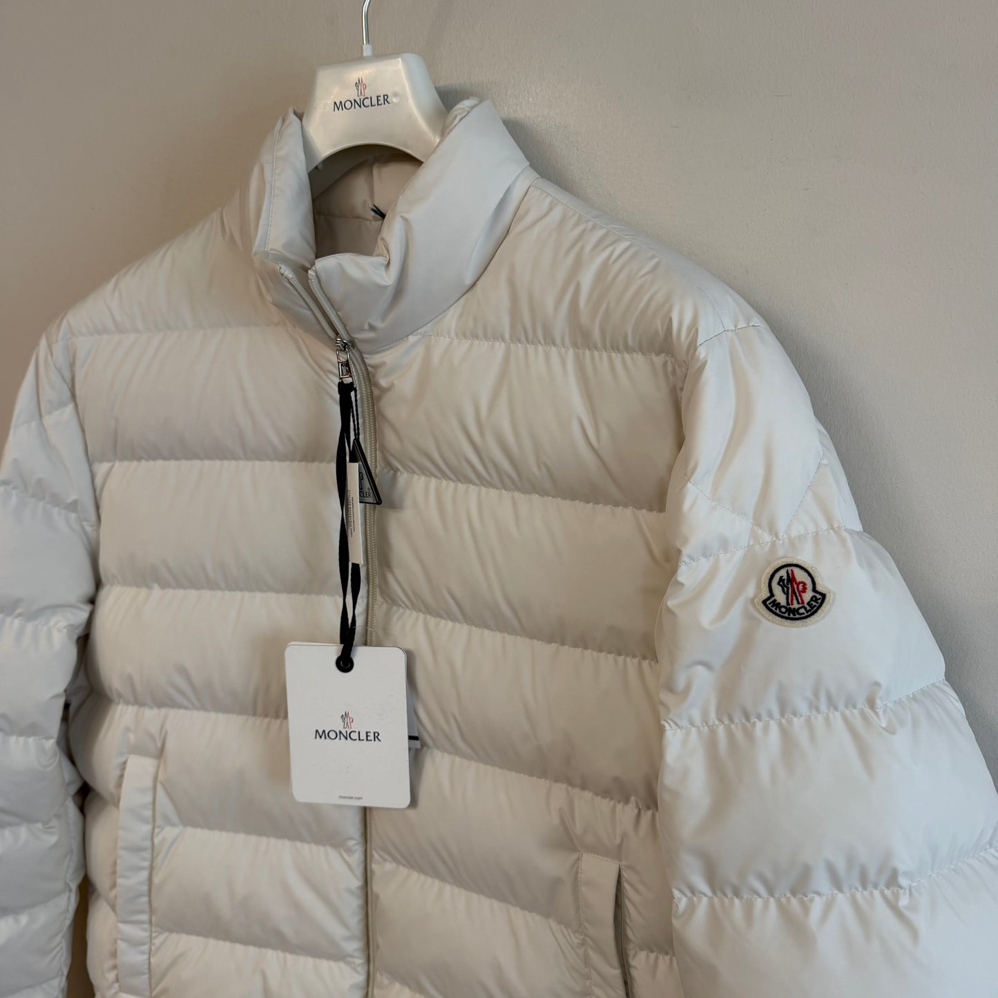 Moncler Baudinet Down Jacket White - Size 5
