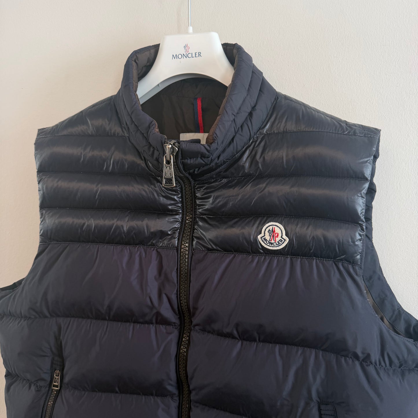 Moncler Dupres Down Vest - Size 6