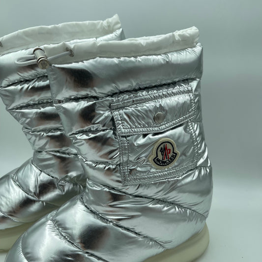 Moncler Ladies Gaia Quilted Boots - Size EU37