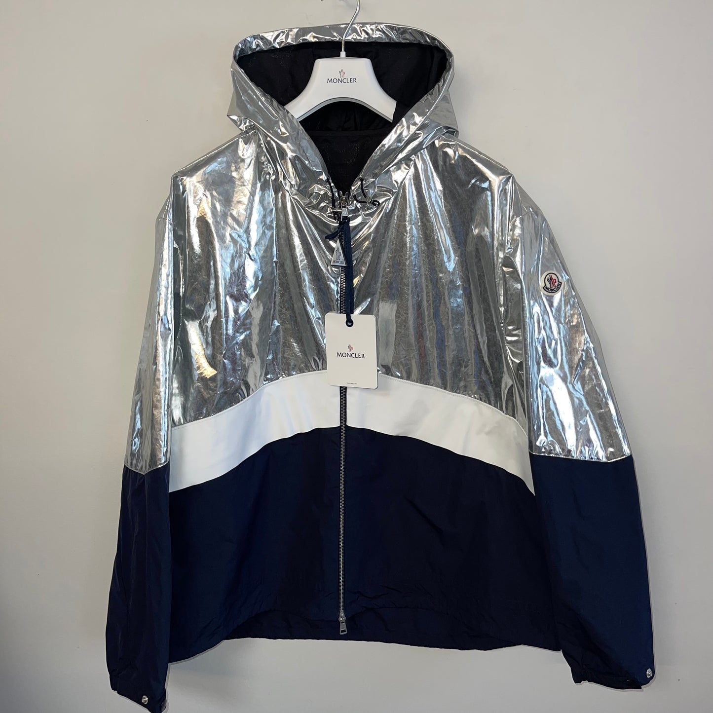 Moncler Mens Quinic Windbreaker - Size 7