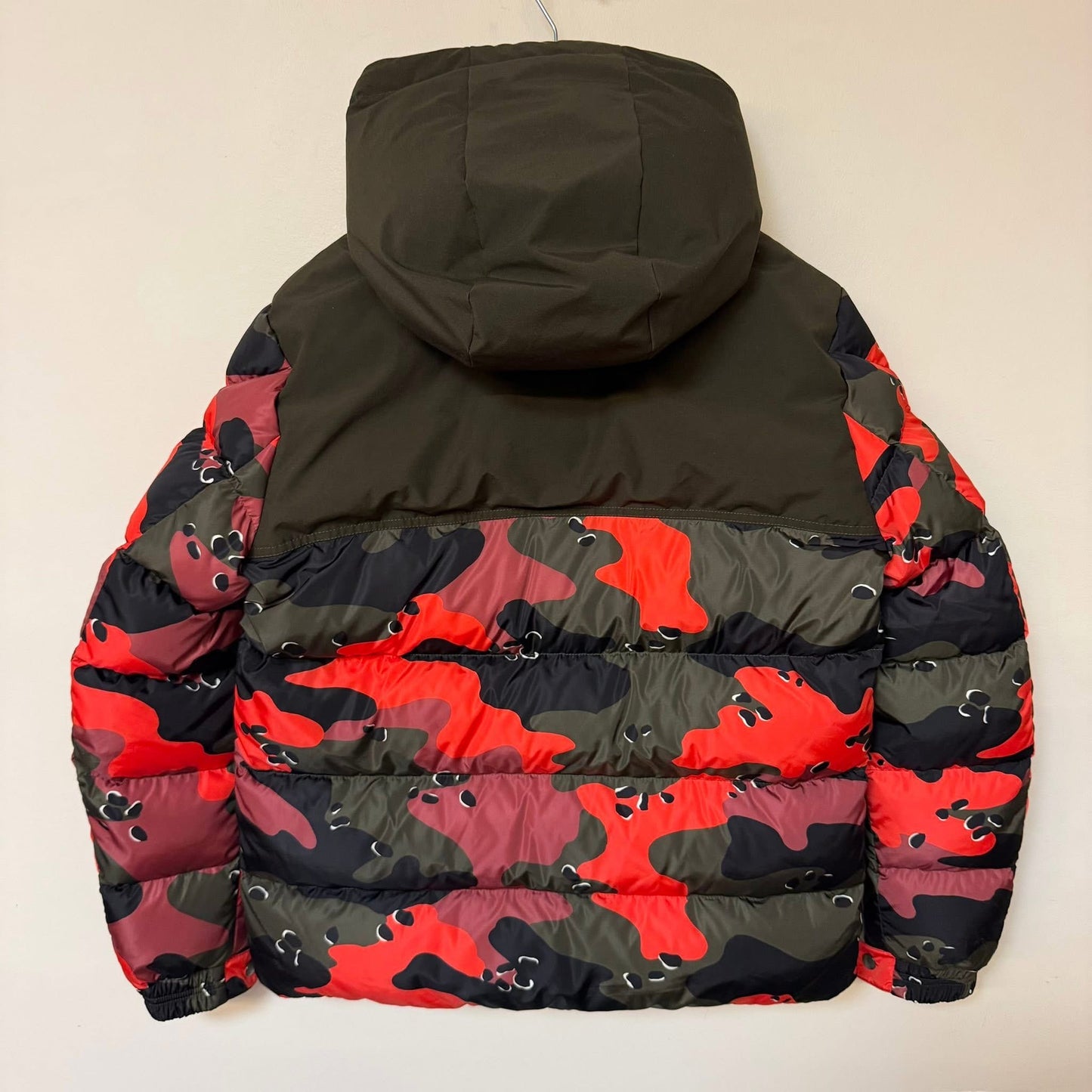 Moncler Eymeric Camo Down Jacket - Size 4