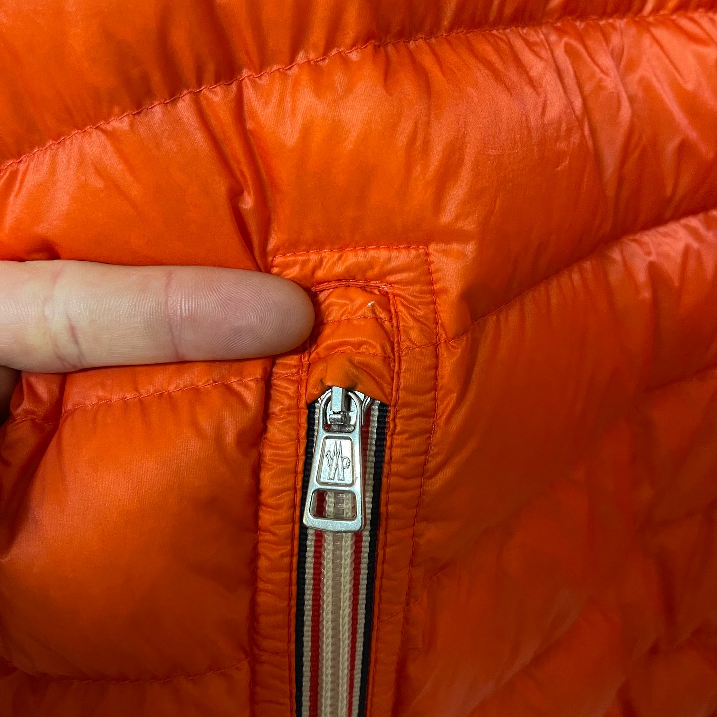 Moncler Daniel Lightweight Down Jacket - Size 6