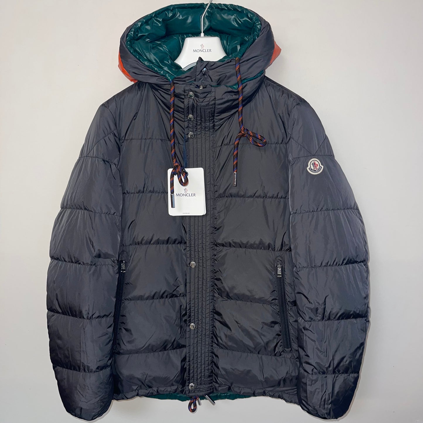 Moncler Etievant Reversible Down Jacket - Size 4