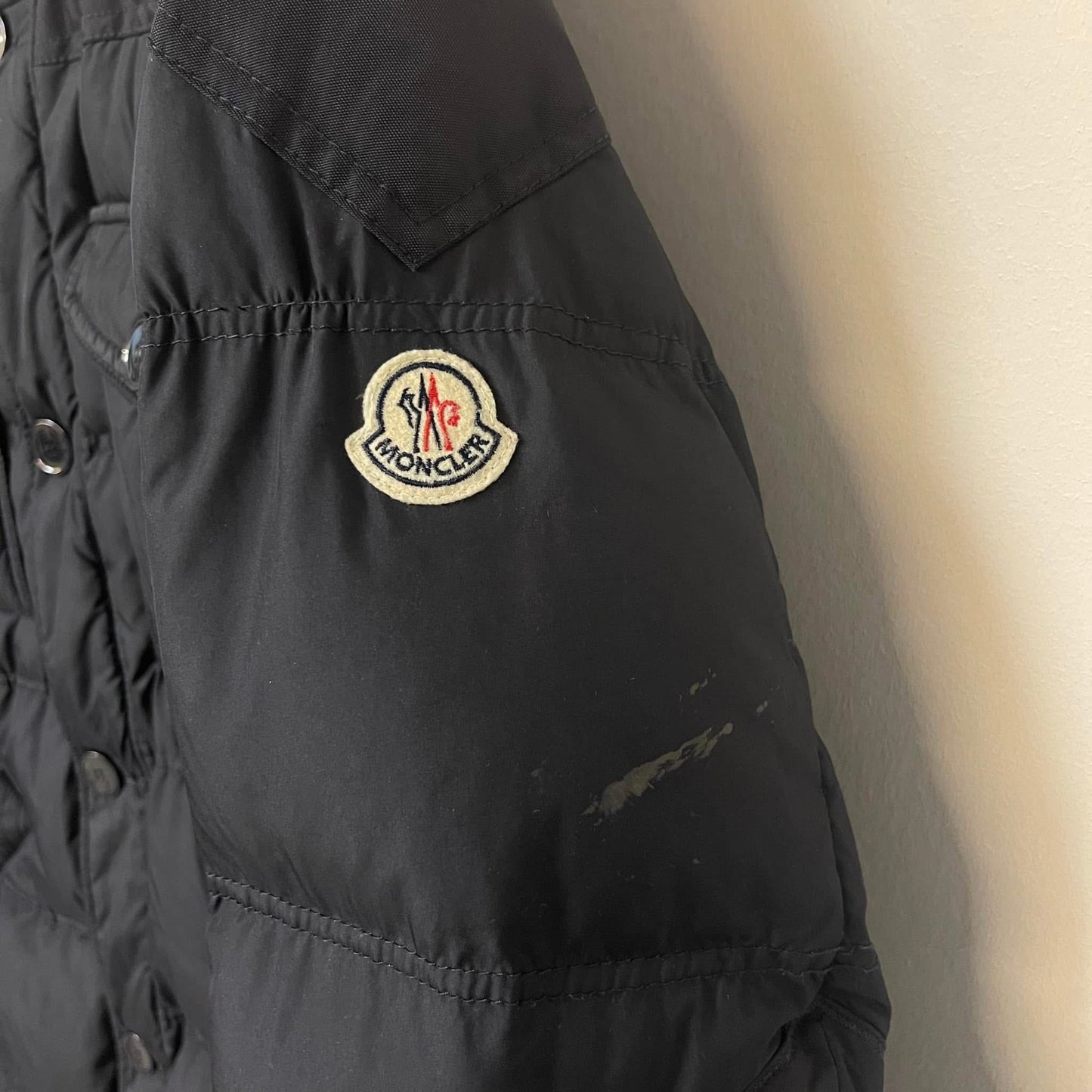Moncler Mens Rousseau Down Jacket - Size 5