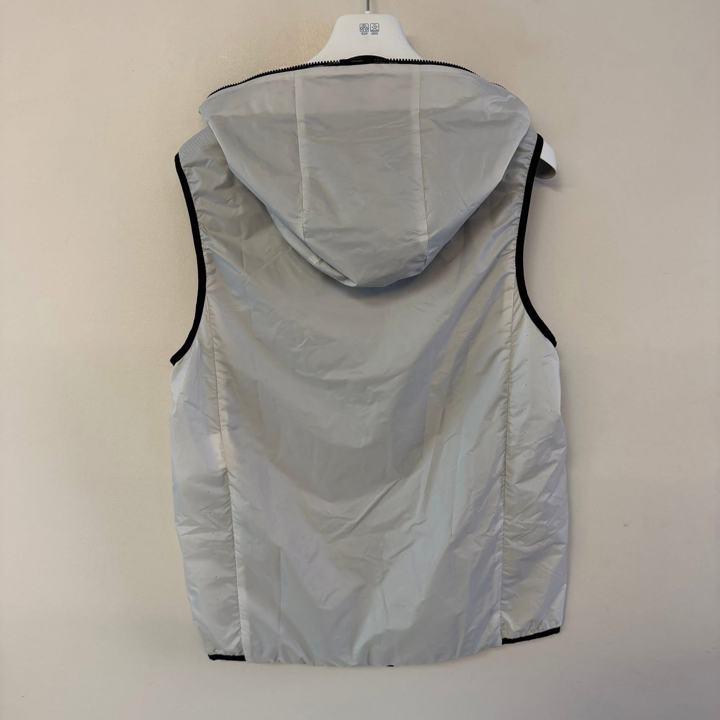 Moncler Pakito Hooded Gilet Grey