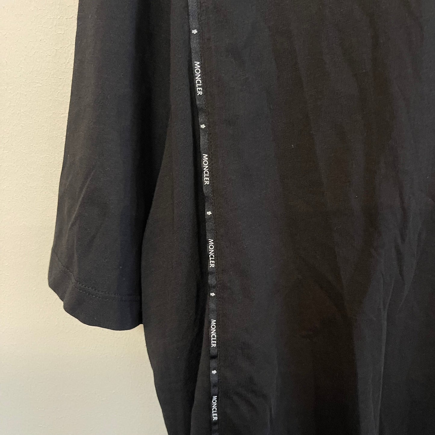 Moncler Mens Tshirt - Size XXL