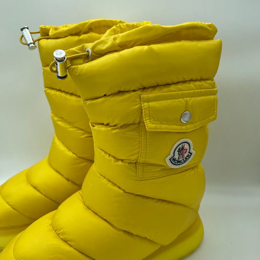 Moncler Ladies Gaia Quilted Boots - Size EU39