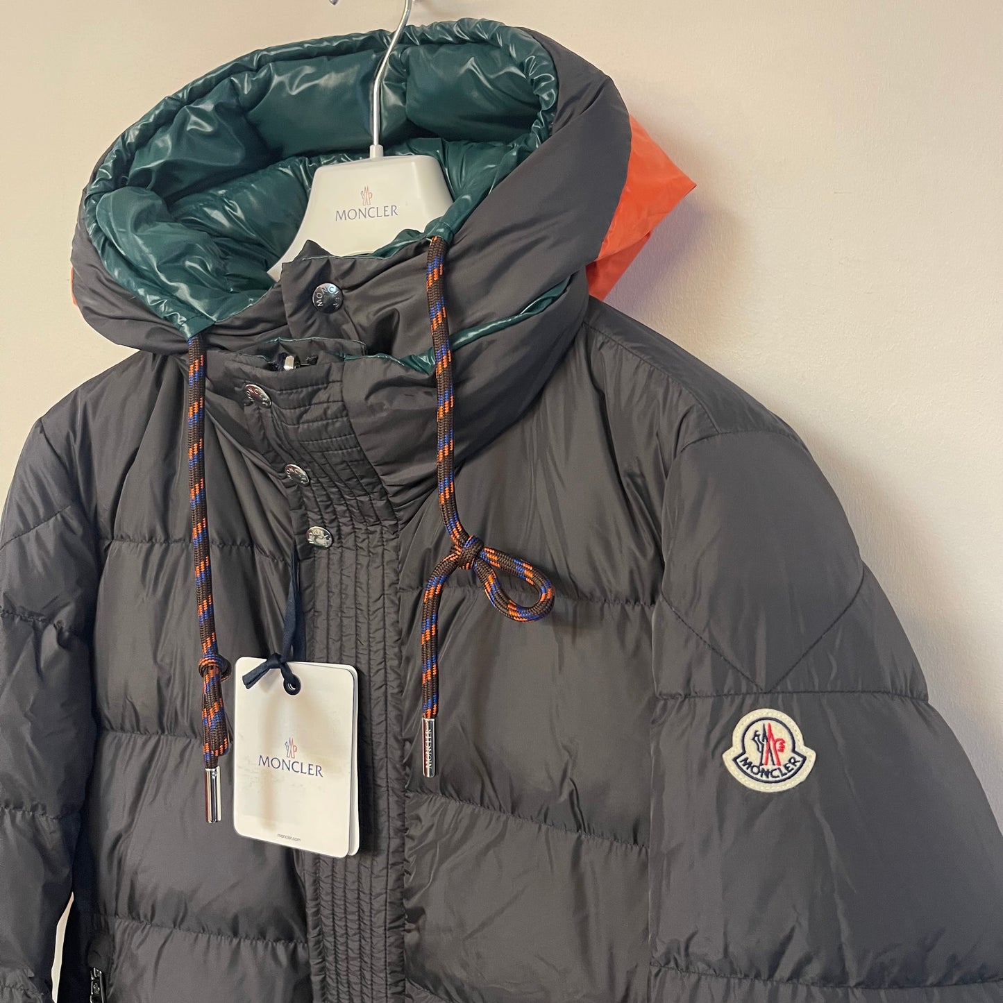 Moncler Etievant Reversible Down Jacket - Size 4