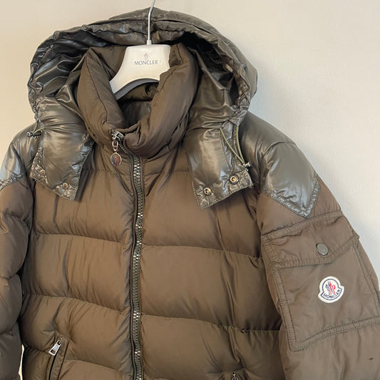 Moncler Chevalier Down Jacket - Size 4