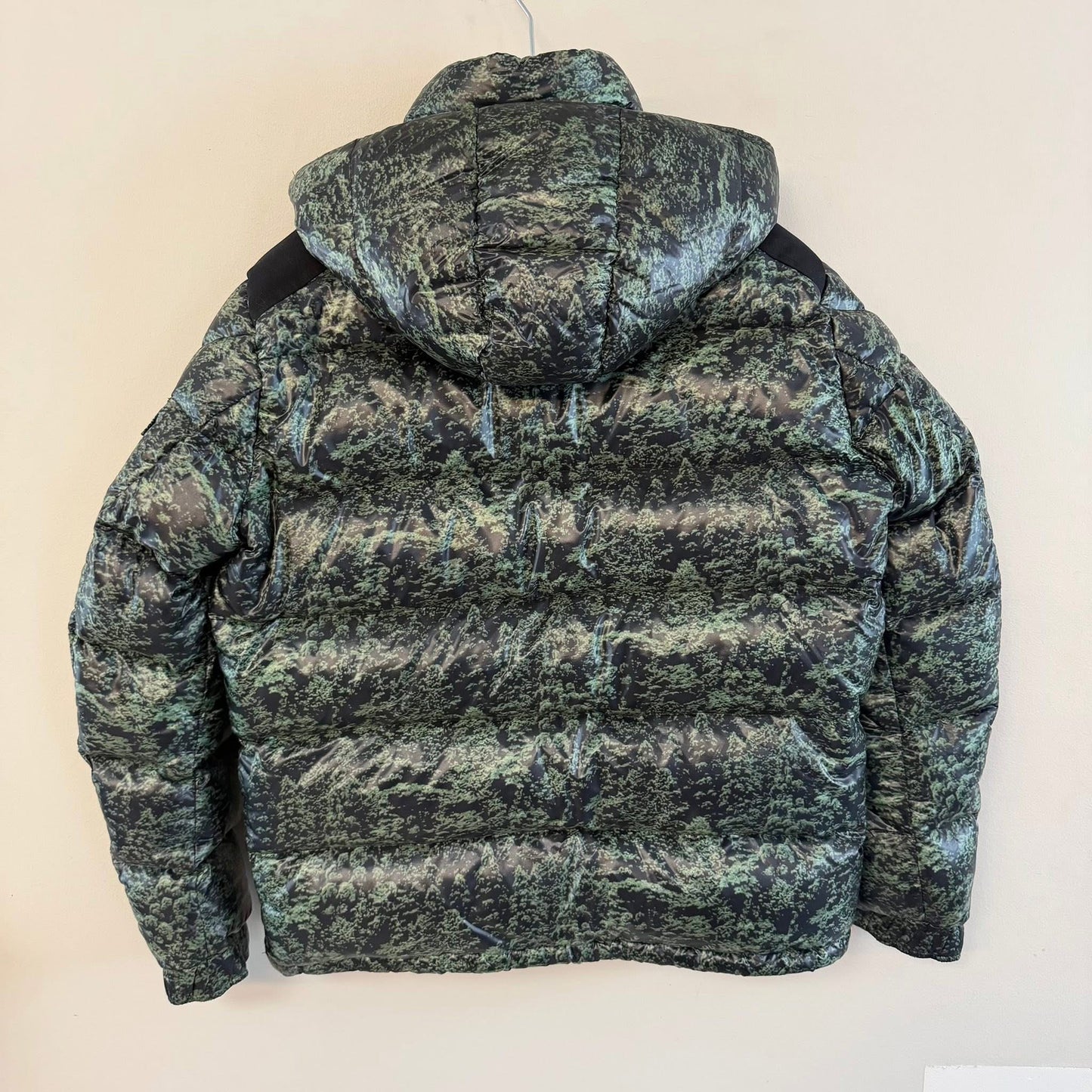Moncler Maya x Pharell Williams - Size 4