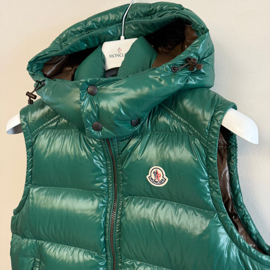 Moncler Mens Lacet Down Vest - Size 3