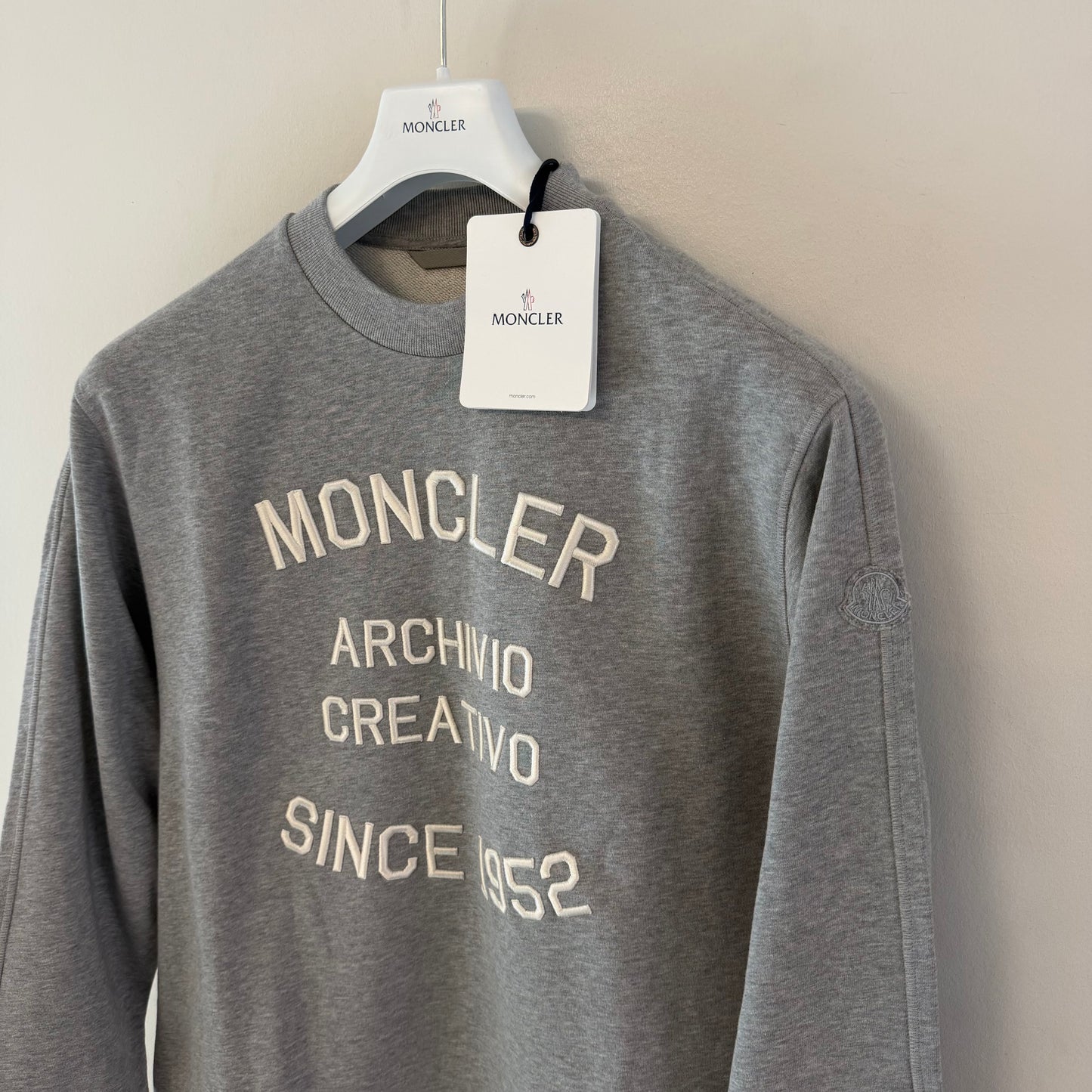 Moncler Mens Archivo Sweatshirt - Size M & 3XL