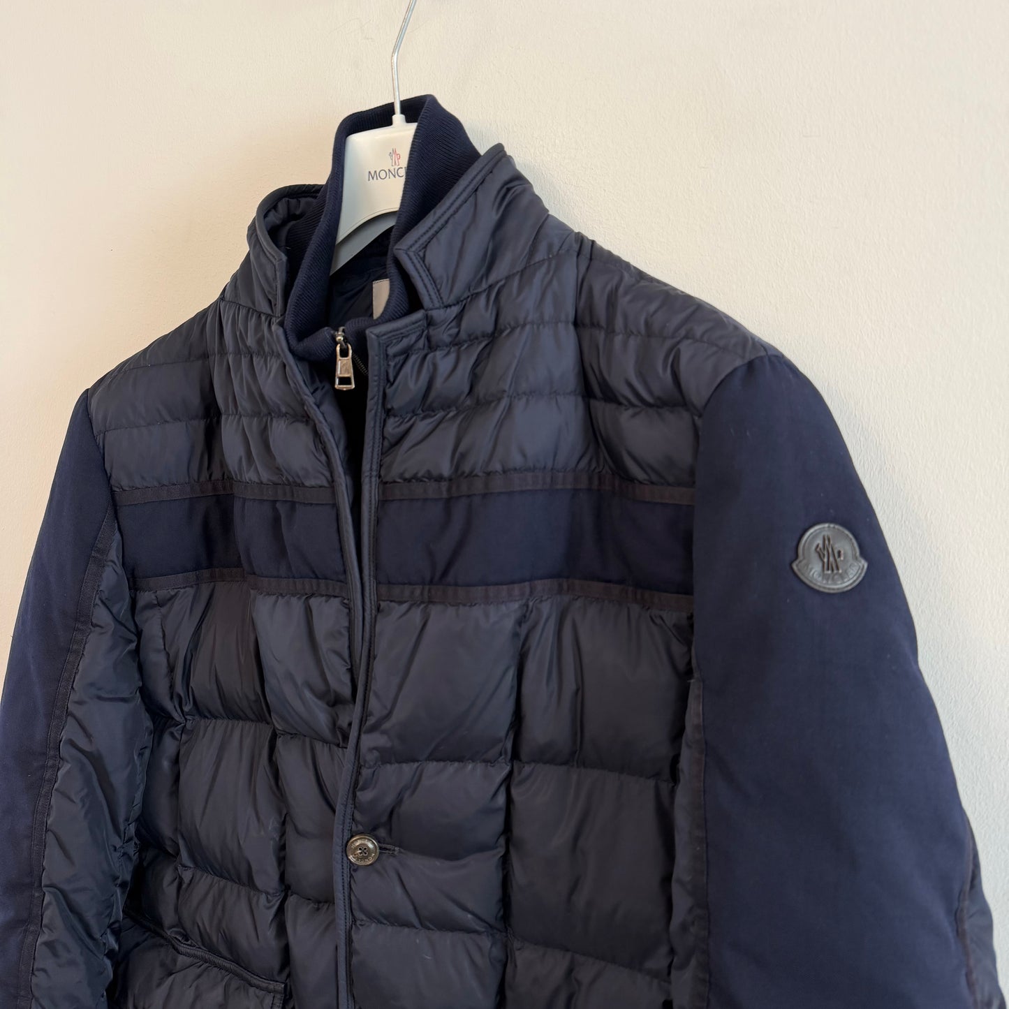 Moncler Ardenne Down Jacket Navy - Size 6