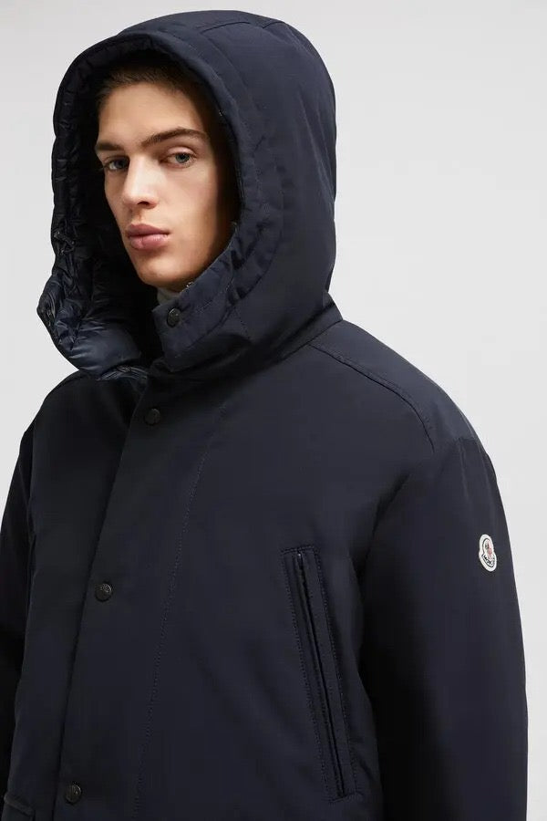 Moncler Prefouns Reversible Down Jacket - Size 6